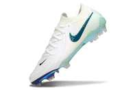 Chuteira Nike Phantom GX2 Elite Campo FG "Chromatic"
