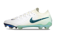 Chuteira Nike Phantom GX2 Elite Campo FG "Chromatic"