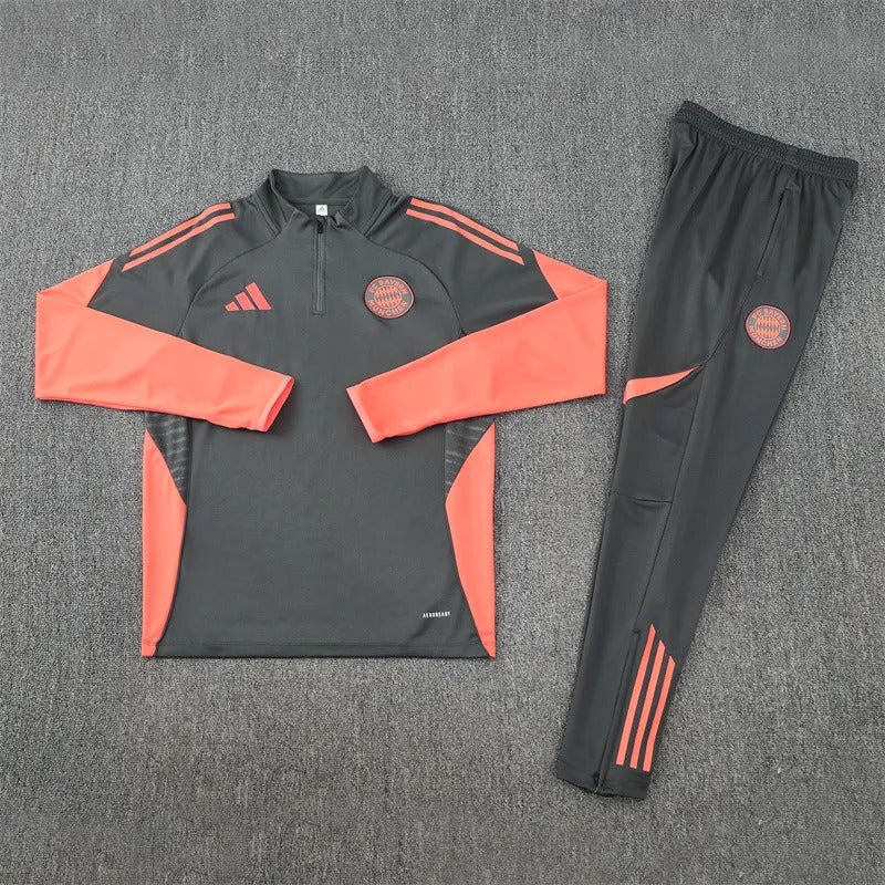 Conjunto Oficial do Bayern de Munique 25/26 - Treino