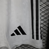 Short Oficial do Newcastle 25/26