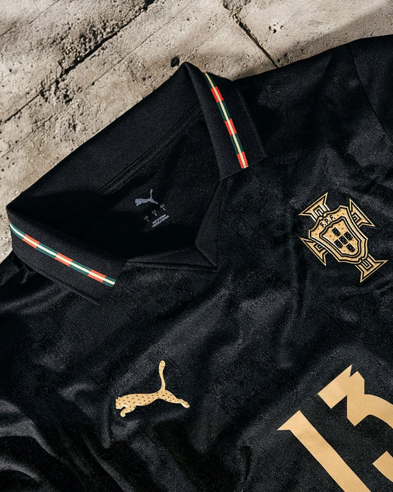 Camisa Oficial de Portugal 25/26 - “Pantera Negra” em homenagem a Eusébio