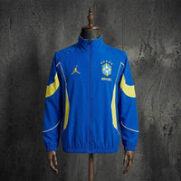 Jaqueta Corta Vento Hino Brasil x Jordan 26/27 - Masculina Azul