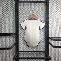 Body de Bebê Oficial do Real Madrid 26/27
