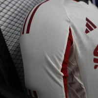 Camisa Oficial do Liverpool 25/26 - Manga Longa