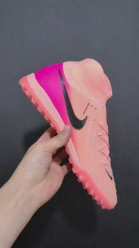 Chuteira Society Nike Phantom Luna GX2 TF