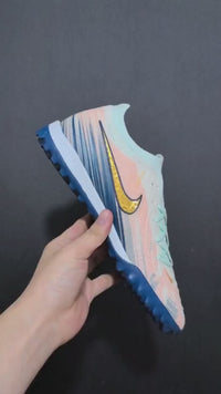 Chuteira Nike Phantom GX 2 Elite Society TF