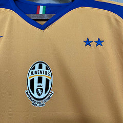 Camisa Retrô da Juventus 2005/2006 - Versão Retrô
