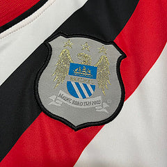 Camisa Retrô do Manchester City 2002/2003 - Versão Retrô