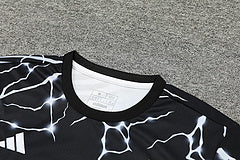 Kit Oficial do Real Madrid 24/25 - Treino