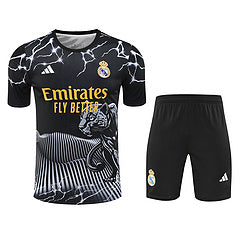 Kit Oficial do Real Madrid 24/25 - Treino